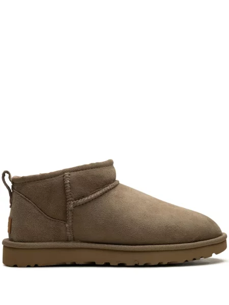 Klasické mini kotníkové boty Ugg hnědé