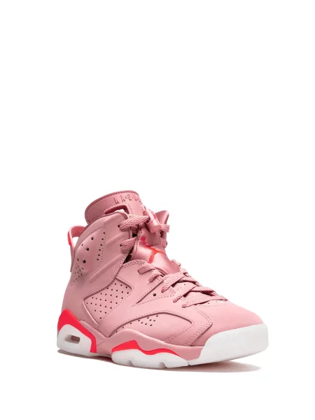 Retro tenisky Jordan růžové