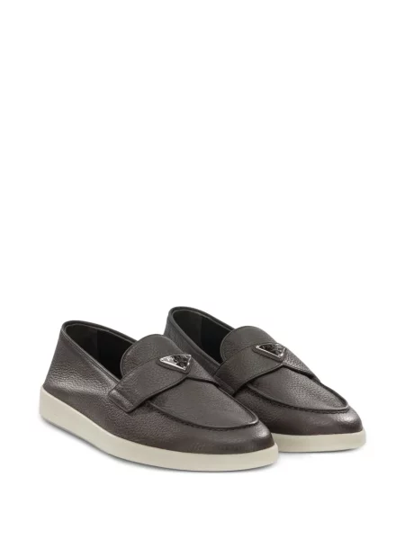Bőr loafer Prada autogrammal barna