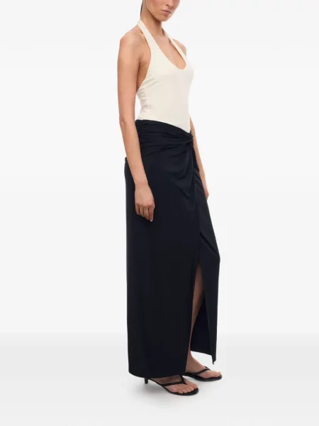 Body 12 Storeez cu gât halter alb