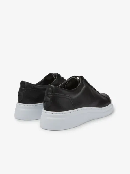 Sneakerși Camper cu șireturi din dantelă negru