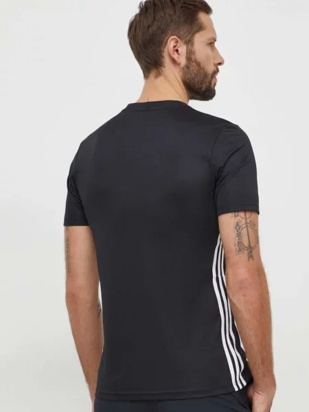 Tréninkové tričko adidas Performance Tabela 23 s aplikací černá