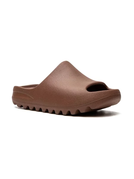 Sandały dziecięce Adidas Yeezy brązowe