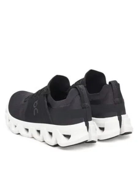 Běžecké boty Buty On Cloudswift 4 black/white bílé