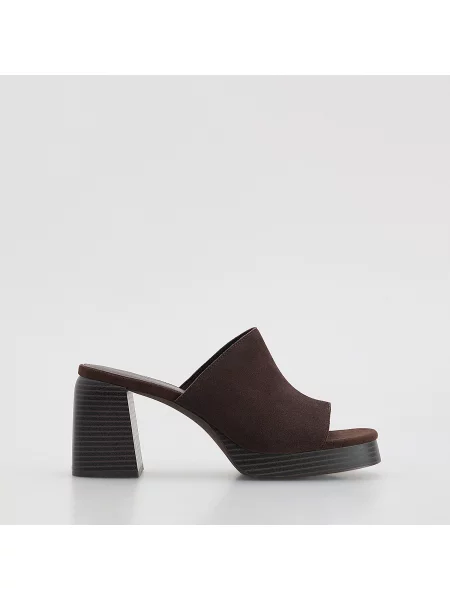 Reserved Semišové boty mules s podpatkem tmavě hnědá