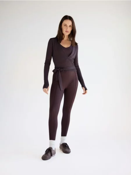Pantaloni Reserved maro