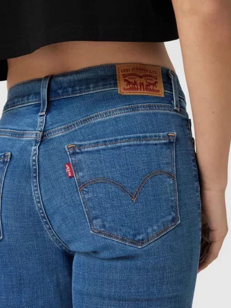 Jeansy o kroju straight fit z naszywką z logo model SHAPING STRAIGHT’ Levi's® 300 błękitne