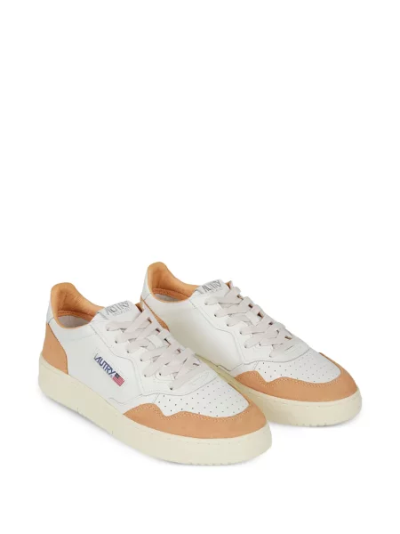 Sneakerși Autry din piele cu perforații alb