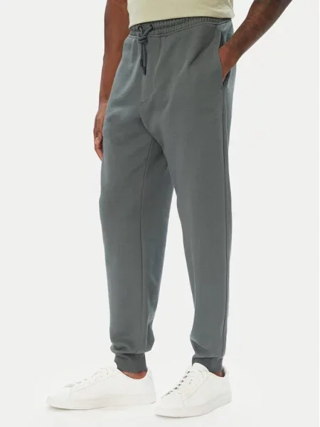 Спортивные штаны Boss зеленые