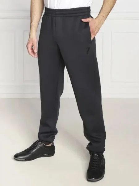 Pantaloni de trening