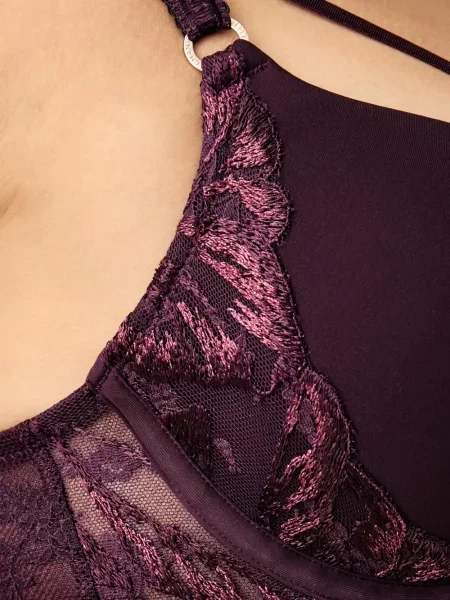 Sutien Chantelle cu bretele violet