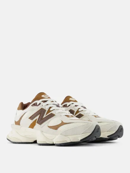 Кроссовки New Balance 990 бежевые