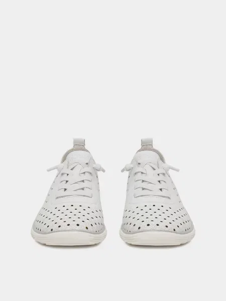 Кожаные кеды Remonte белые