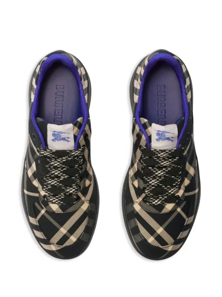 Pledinės sportbačiai Burberry juoda