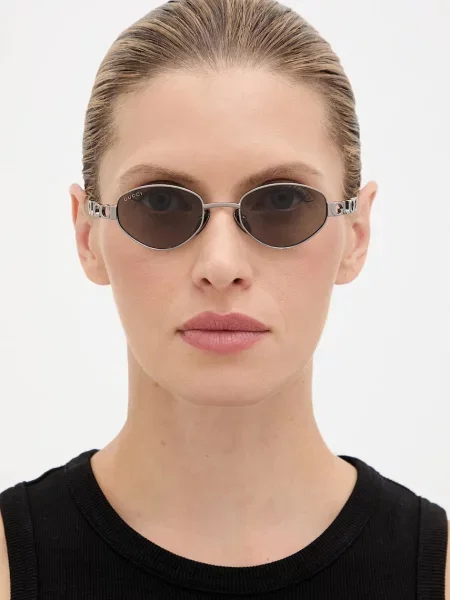 Солнцезащитные очки Gucci серебряные