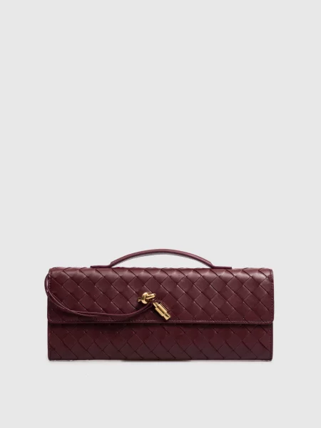 Бордовий шкіряний клатч Andiamo Bottega Veneta
