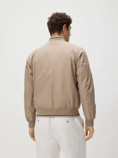 Бомбер Reserved бежевый