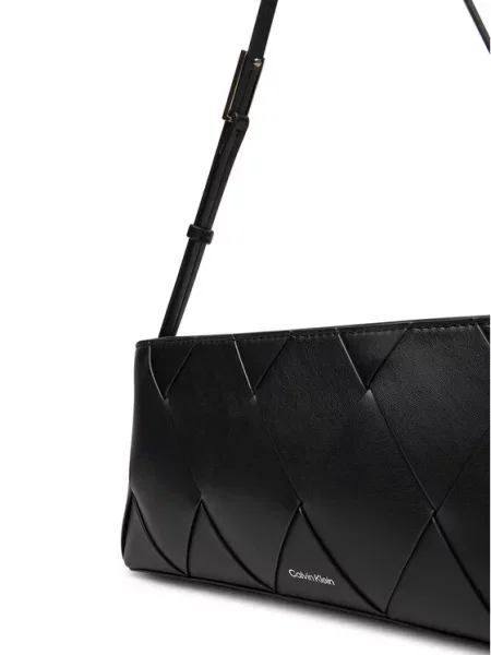 Torbica Calvin Klein Ck Woven Elongated Shoulder Bag crna