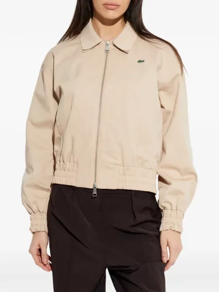 С яка яке Lacoste