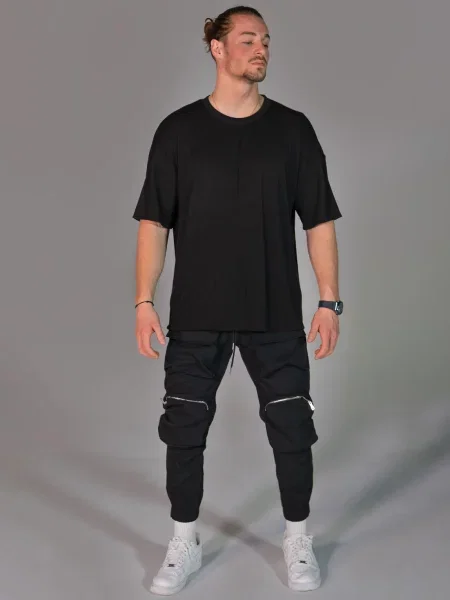 Pantaloni Thead. negru