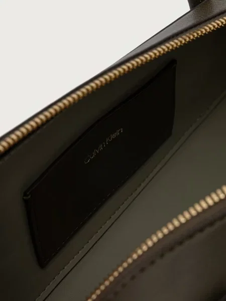 Calvin Klein Táska Foil Logo Bauletto Sötétzöld zöld