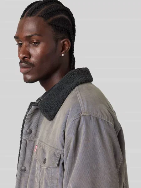 Krój relaxed fit kurtka jeansowa z mieszanka bawełny z kołnierzem typu teddy Levi's