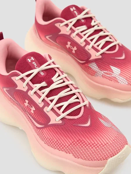 Кроссовки Under Armour розовые