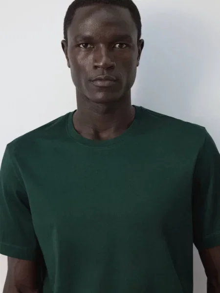 Koszulka regular fit g/m² bilardowa zieleń Mężczyzna XS MANGO MAN
