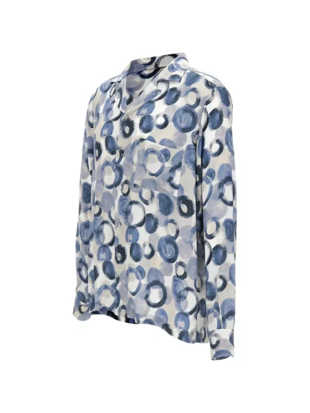 С яка риза Tagliatore