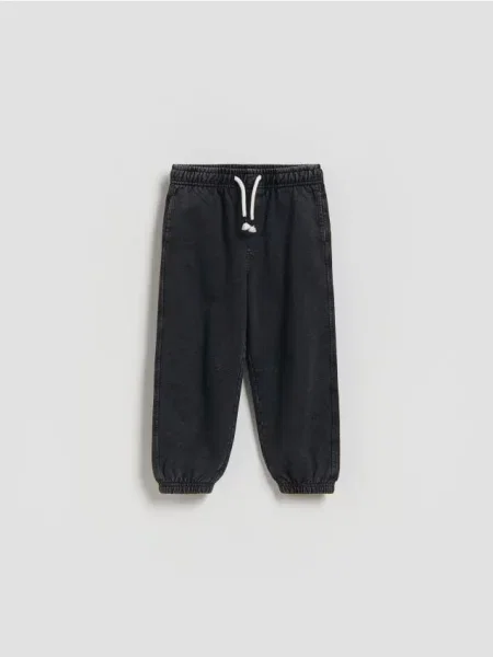 Спортивные штаны Reserved черные