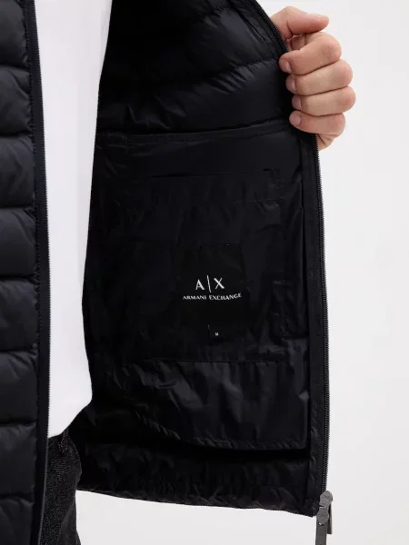 Пуховик Armani Exchange черный