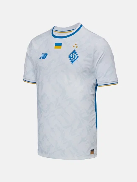 Футболка New Balance біла