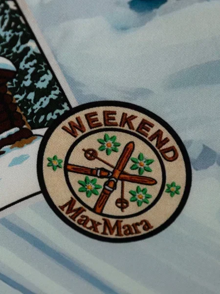 Fular Weekend Max Mara de mătase albastru