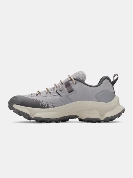Pantofi Under Armour de drumeție