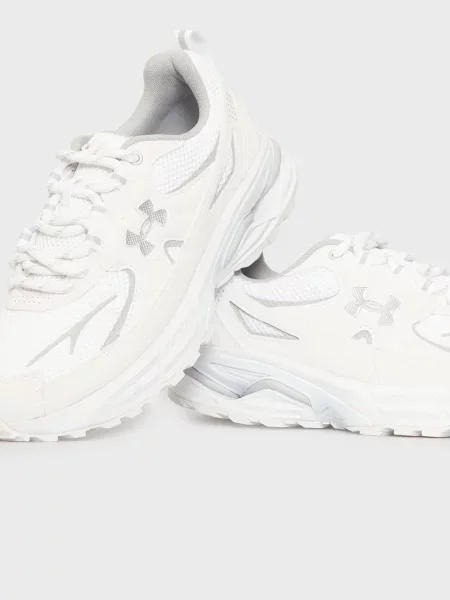 Кроссовки для спортзала Under Armour белые