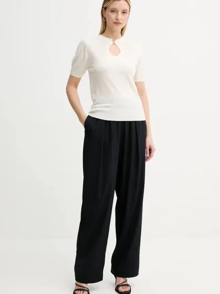 By Malene Birger sweter z domieszką wełny TALA beżowy lekki biały