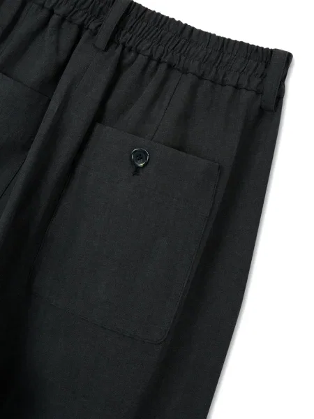 Pantaloni Studio Tomboy plisate negru