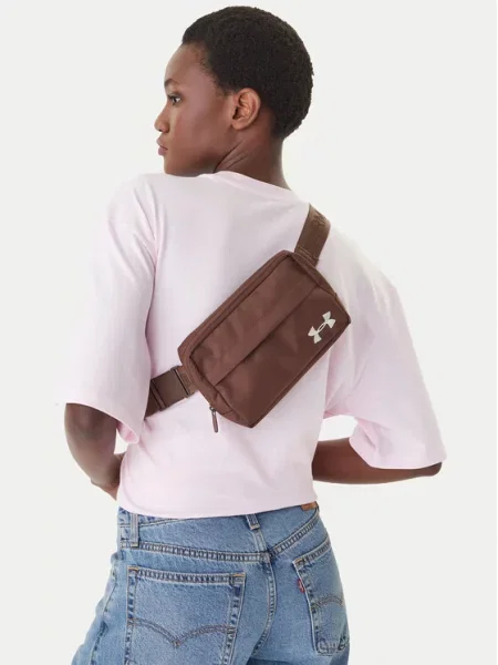 Under Armour Torbica za okrog pasu﻿ UA Essential rjava