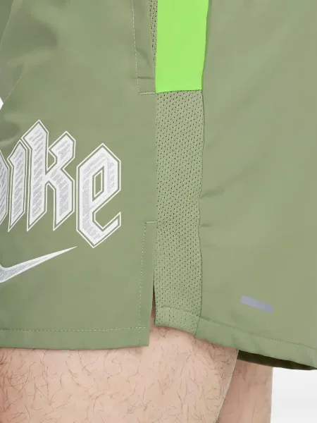 Kratak kratke hlače Nike od flisa crna