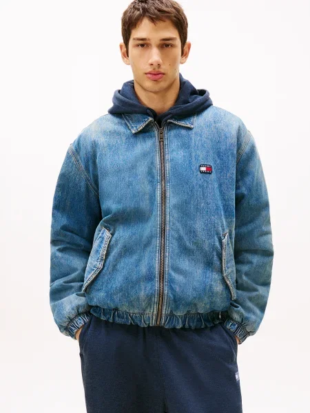 Tommy Jeans Demisezoninė striukė ESSENTIAL tamsiai džinso mėlyna