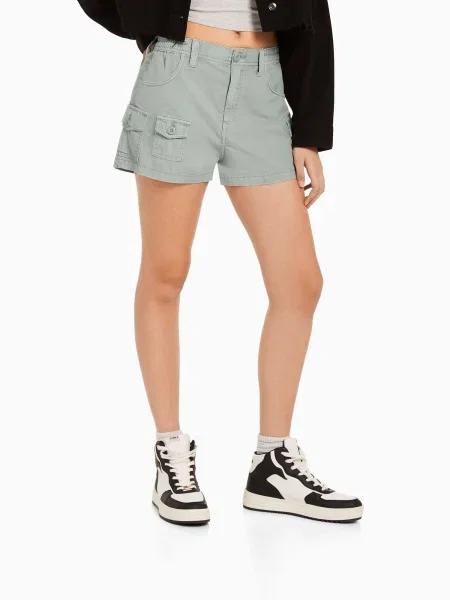 Bershka Cargo hlače kaki