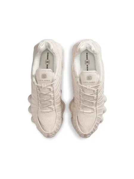 Pantofi Nike bej