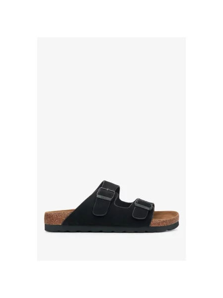 Шльопанці нубукові Estro чорні