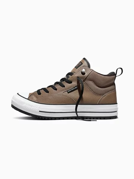 Botki Converse w miejskim stylu beżowe