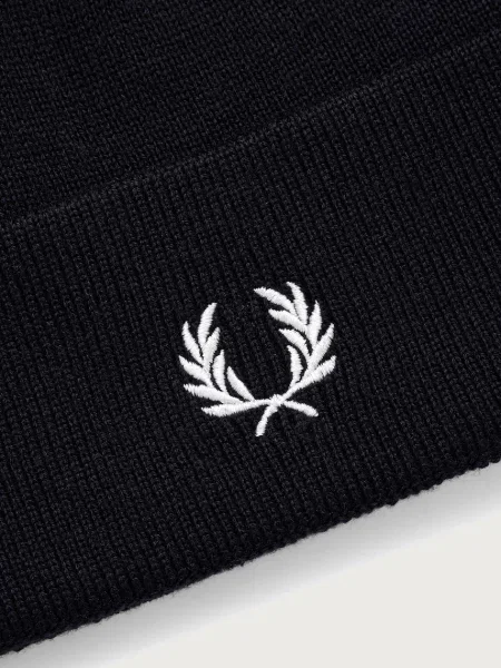 Шапка Fred Perry