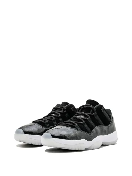 Retro stiliaus sportbačiai Jordan 11 Retro juoda