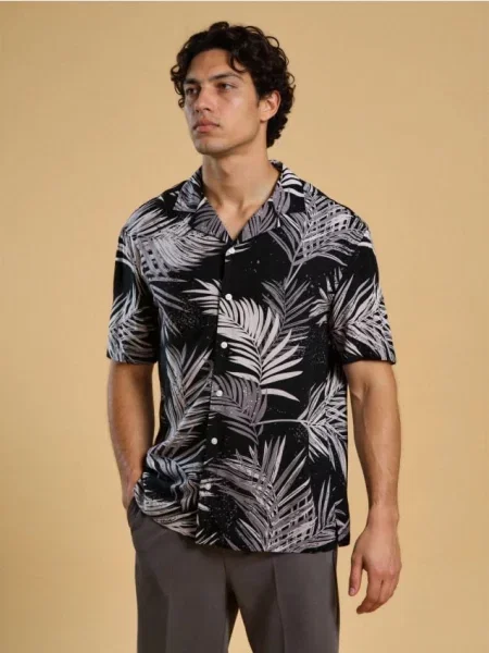 Sinsay koszula z letnim motywem czarny