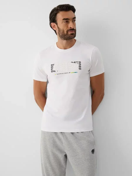 T-shirt regular z nadrukiem 4F biała