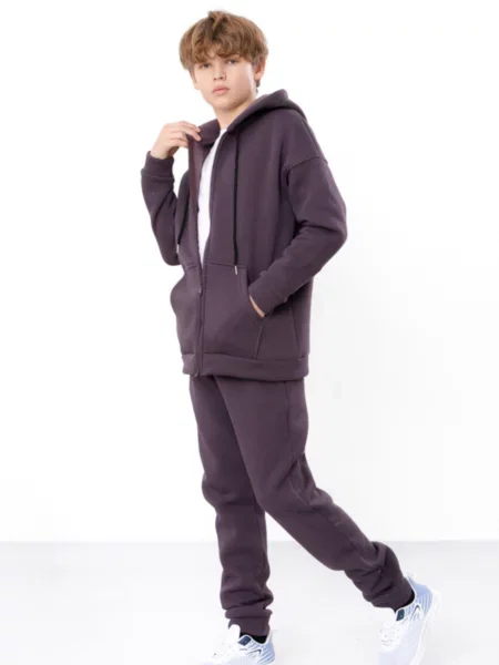 Повседневный костюм носи своє фиолетовый