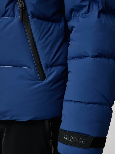 Mackage sídzseki férfi